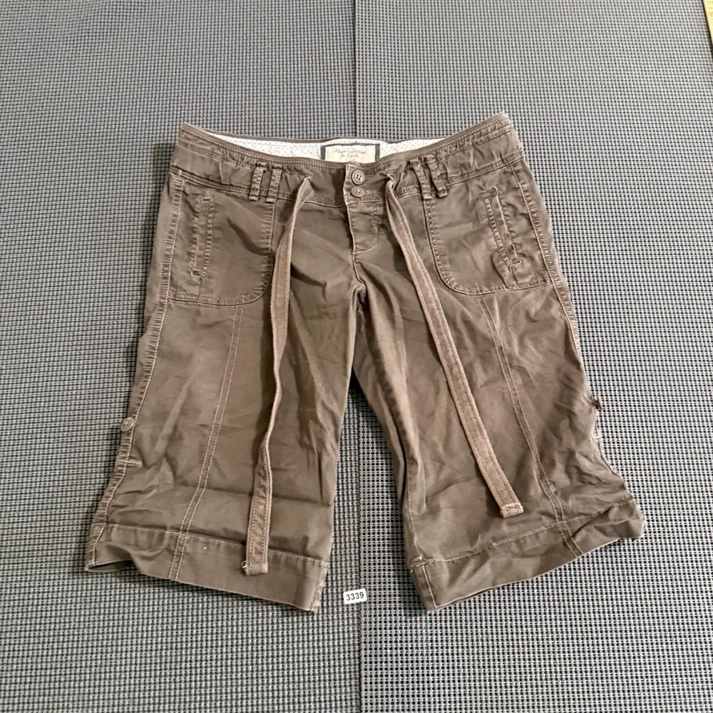 Abercrombie & Fitch Womens Brown Cargo Shorts Size 0